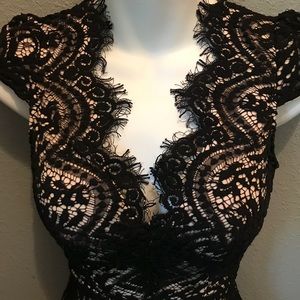 Gorgeous Windsor black/nude mini dress